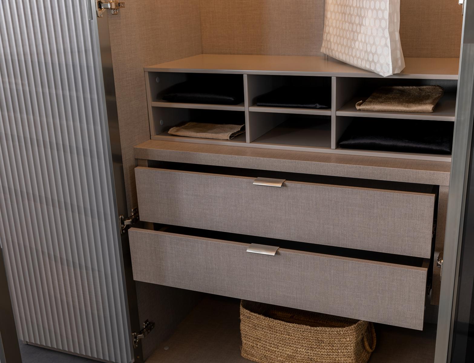 Модулен гардероб «Puzzle» - 8 модула, 10 модела врати, с осветление, стъклени, МДФ, ПДЧ, огледални